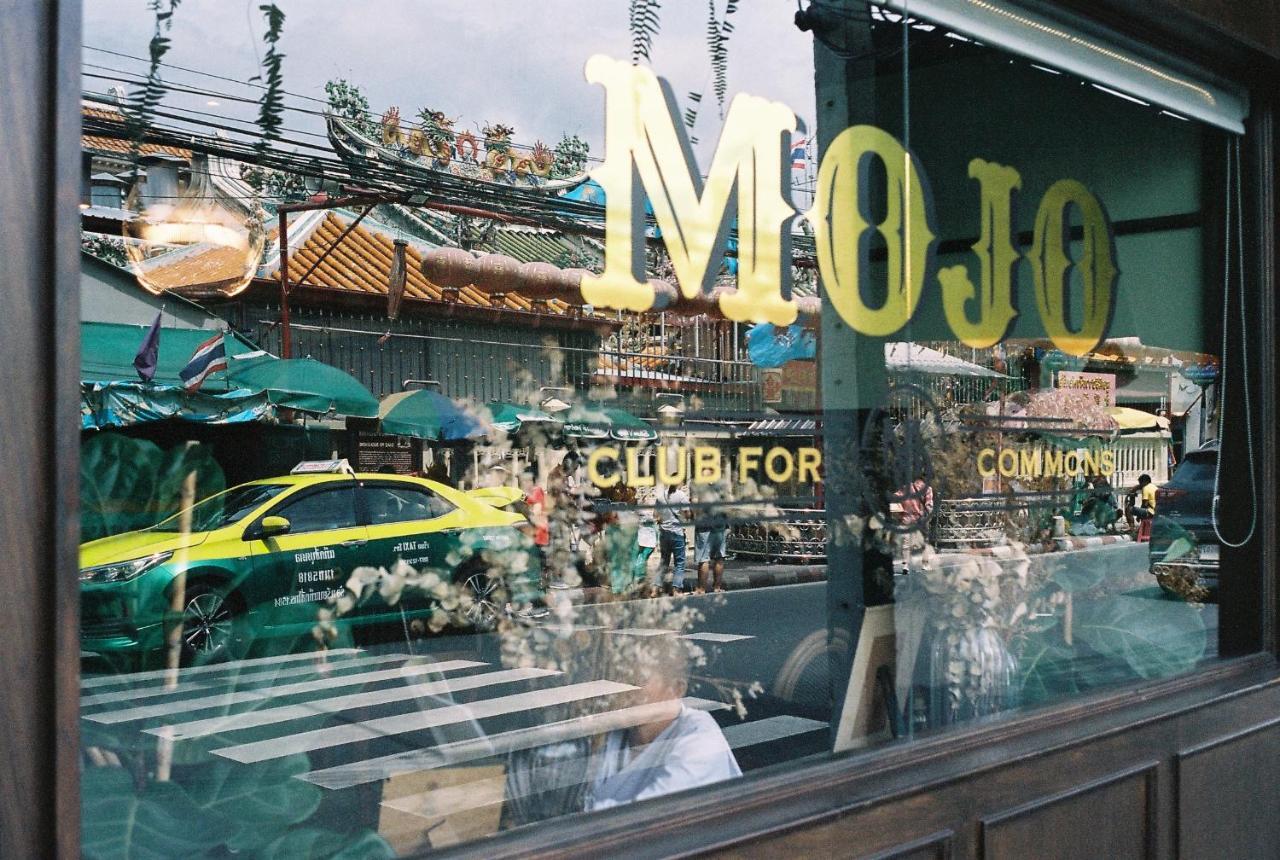Mojo Old Town Phranakorn Hotel Bangkok Luaran gambar